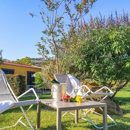 1 Bedroom Beautiful In *