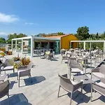 1 Bedroom Beautiful In Tatil Evi Imperia
